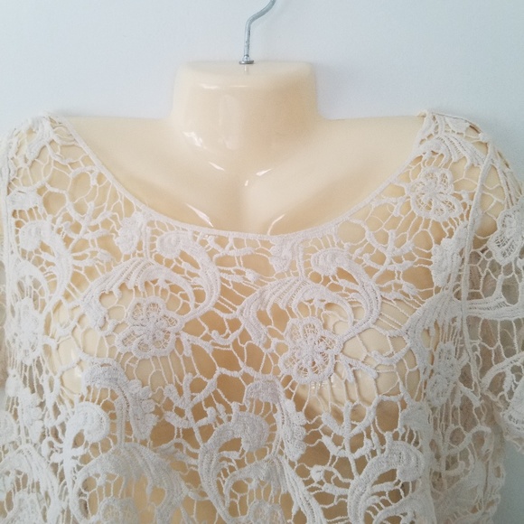 Forever 21 Cream Scoop Neck Crop Top - Picture 7 of 7